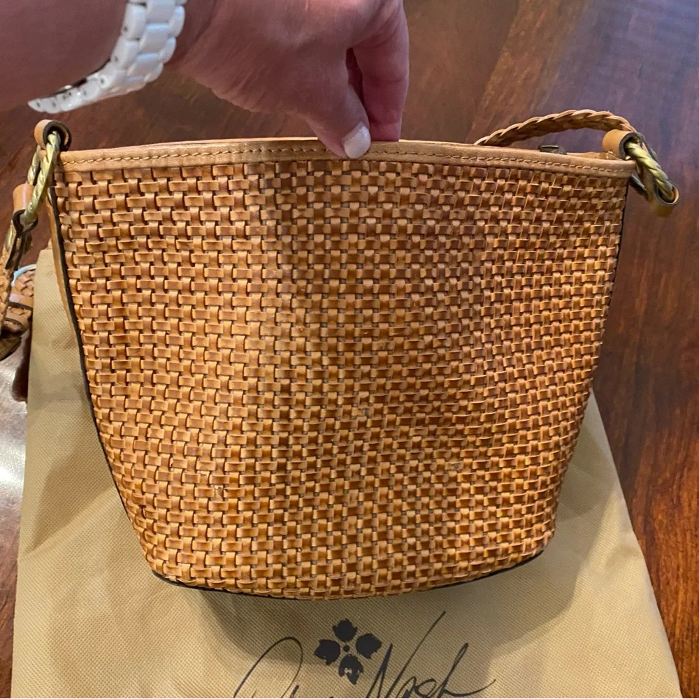 Patricia Nash Woven Tan Women's Bag - Picture 1 of 7